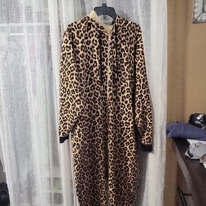 Savage X Fenty Leopard Print Loungewear